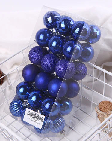 Holiday Safe 4cm Tree Bauble Set