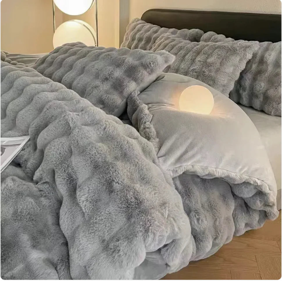Cozy Coral Fleece 4-Piece Bed Set