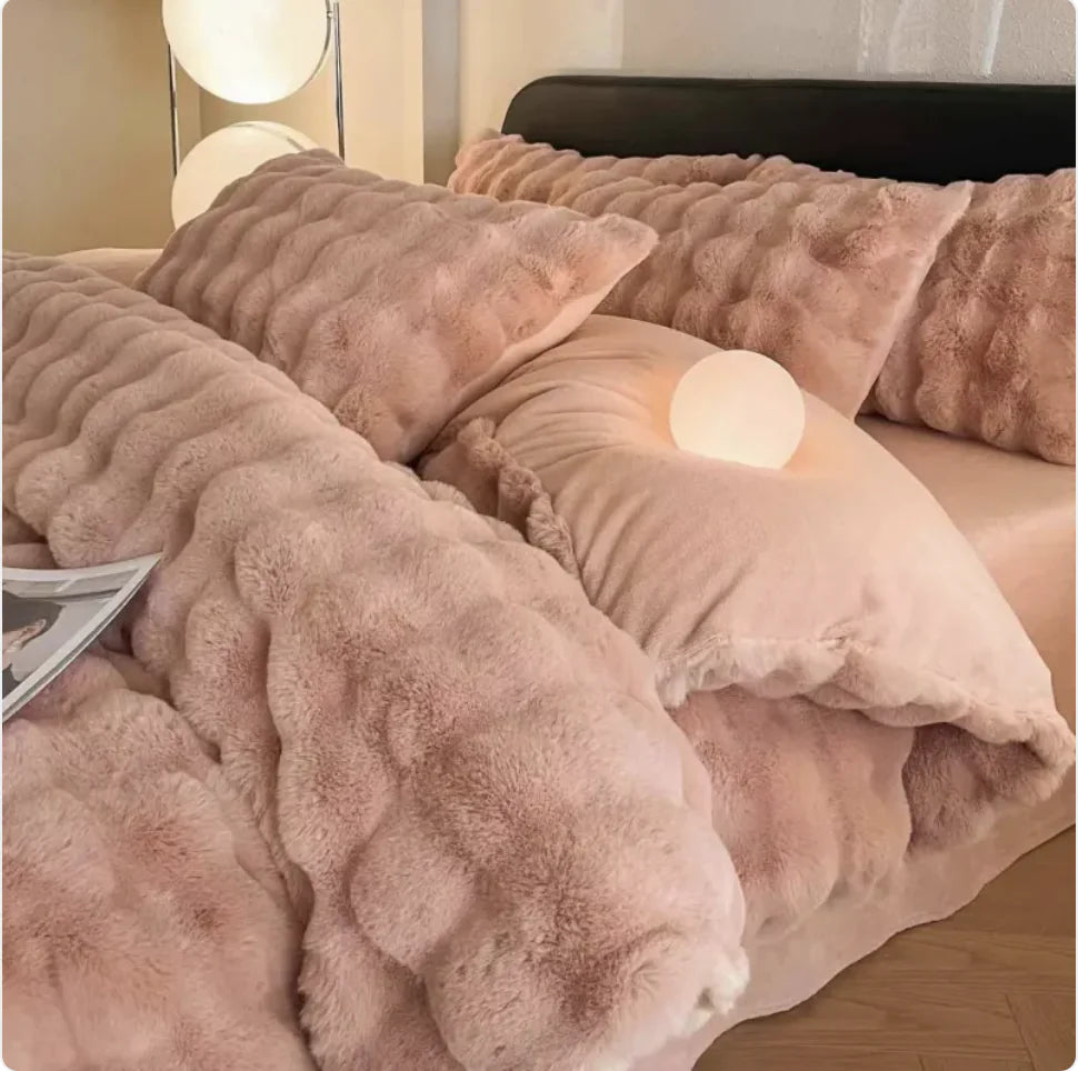 Cozy Coral Fleece 4-Piece Bed Set