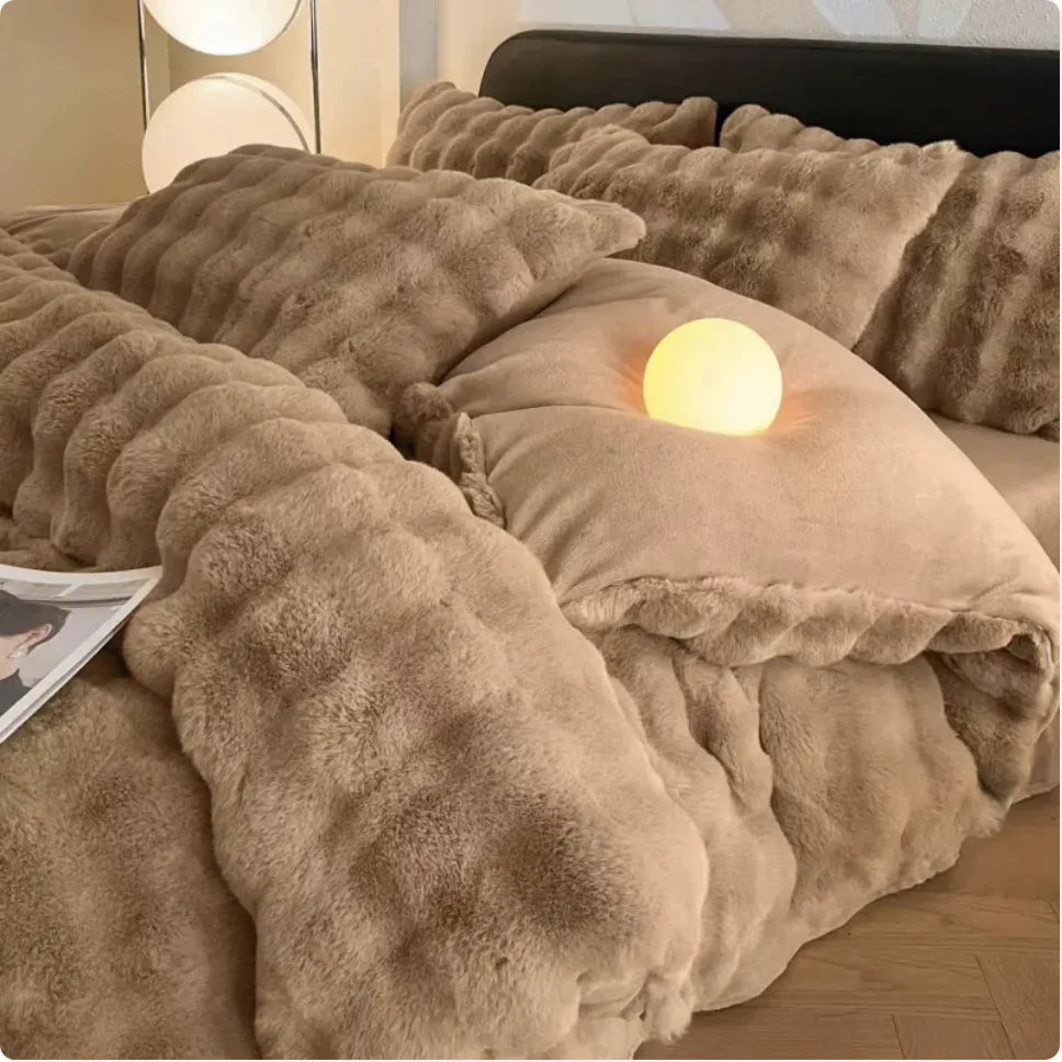 Cozy Coral Fleece 4-Piece Bed Set