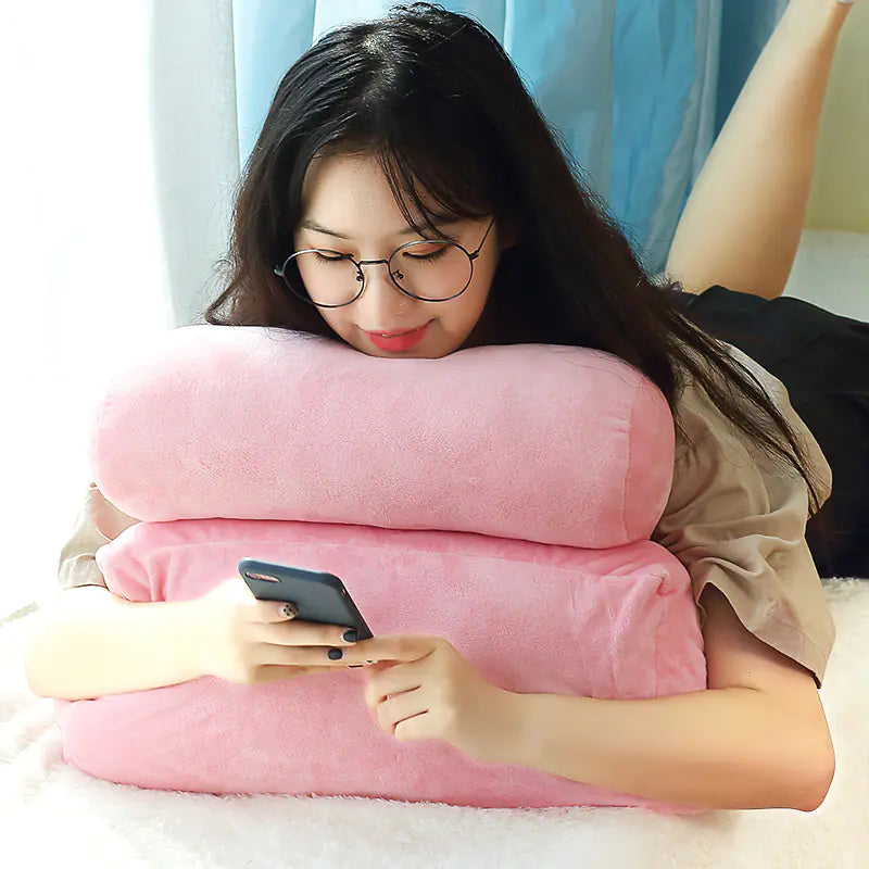 Chic Maternity Support Triangle Cushion